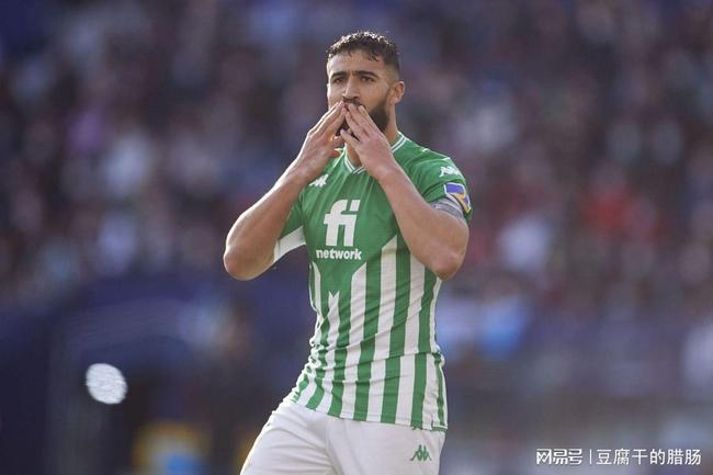 爱游戏游戏平台-冲刺阶段突围战来临，托特纳姆围绕西甲防线松动，悬念犹存，轮换策略成焦点(托特纳姆热刺体育场)