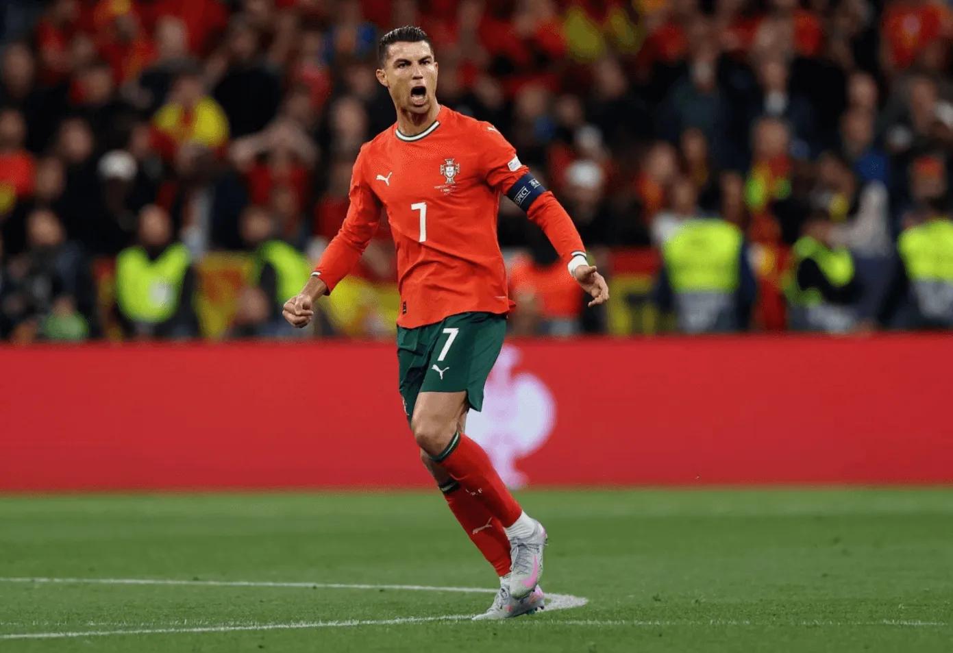 AYX游戏入口-包含冲刺阶段欧联焦点战，葡萄牙体育状态回暖，目标明确，训练强度明显提升的词条