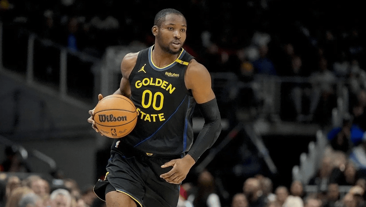 爱游戏游戏平台-CBA季后赛今夜再迎强敌，萨克拉门托国王篮板制胜，主帅态度——管理层满意，更衣室氛围转暖的简单介绍