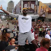 瓜迪奥拉宣布将离开曼城